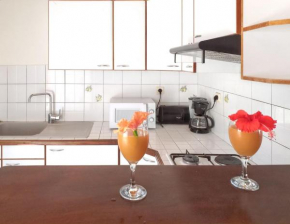 Appartement charmant à Sainte-Anne avec piscine partagée - 60 m²
